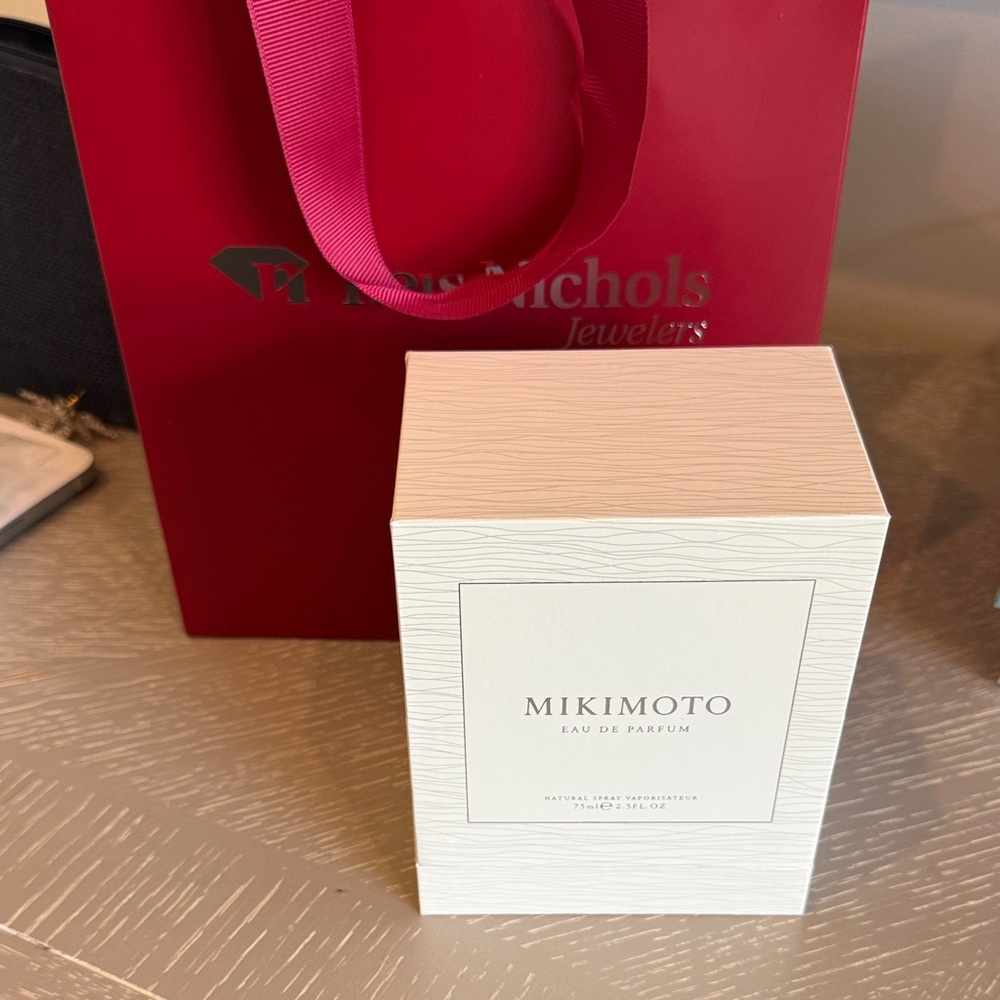 Mikimoto Eau de Parfum perfume new in box 2.5 fl oz giftable
